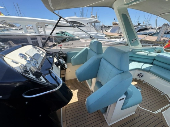 Sunseeker Thunderhawk 43 preowned for sale