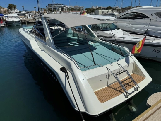 Sunseeker Thunderhawk 43 preowned for sale