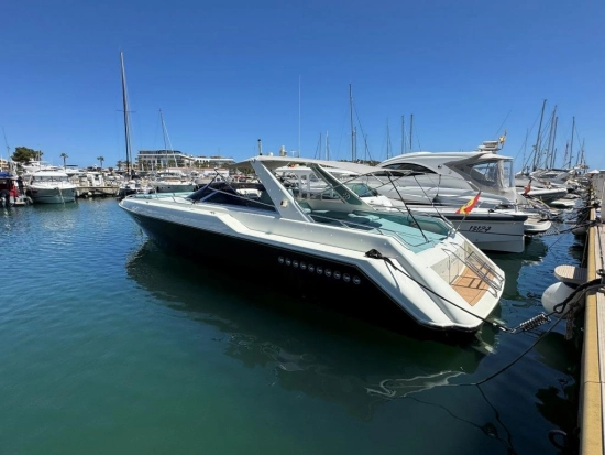 Sunseeker Thunderhawk 43 preowned for sale