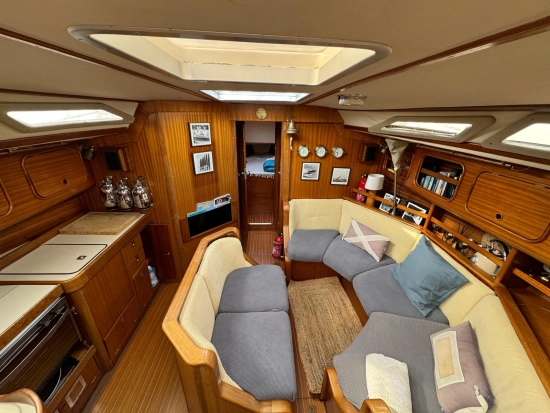 Bavaria Yachts 390 Lagoon gebraucht zum verkauf