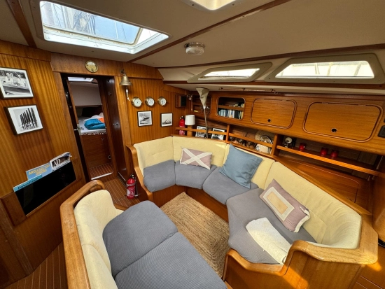 Bavaria Yachts 390 Lagoon gebraucht zum verkauf