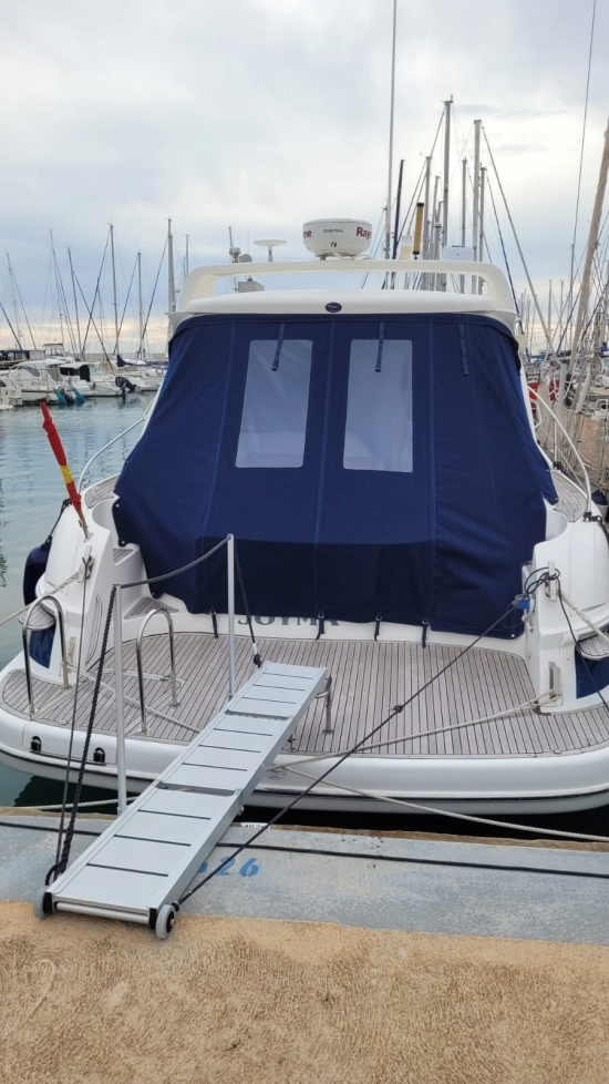 Bavaria Yachts 37 HT gebraucht zum verkauf