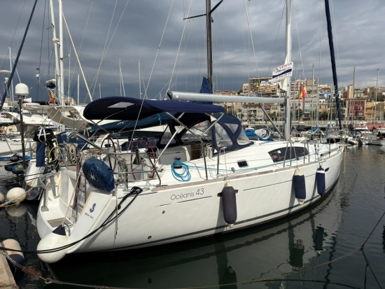 Beneteau Oceanis 43 d’occasion à vendre