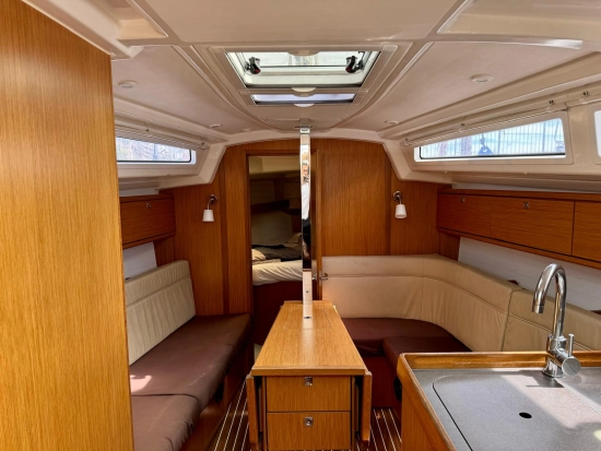 Bavaria Yachts 34 Cruiser preowned for sale