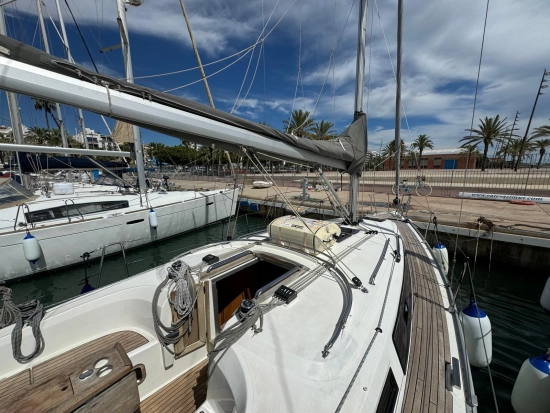 Bavaria Yachts 34 Cruiser preowned for sale