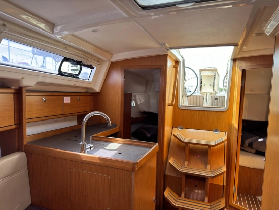 Bavaria Yachts 34 Cruiser preowned for sale