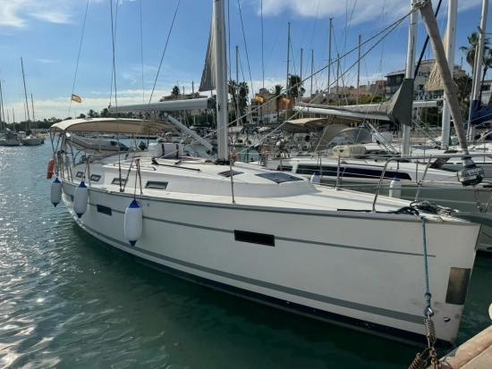 Bavaria Yachts 40 Cruiser gebraucht zum verkauf