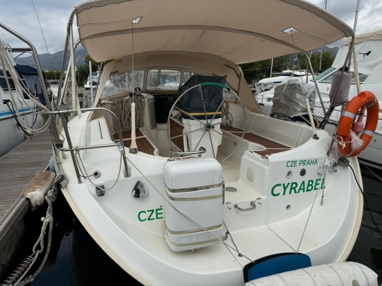 Beneteau Oceanis 351 gebraucht zum verkauf