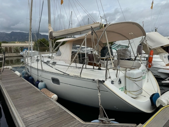 Beneteau Oceanis 351 gebraucht zum verkauf