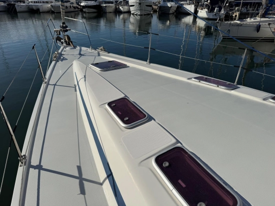 Bavaria Yachts 46 Cruiser preowned for sale