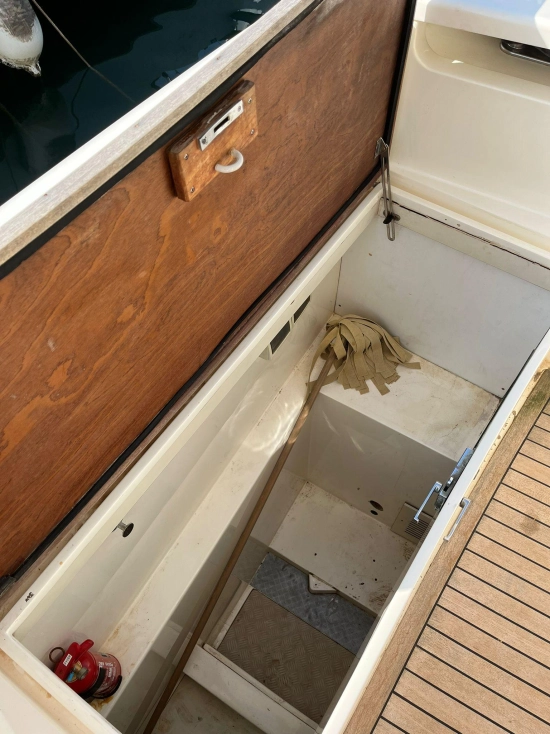 Ferretti 470 gebraucht zum verkauf