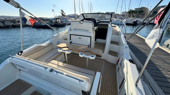 Quicksilver Sundeck 875 gebraucht zum verkauf