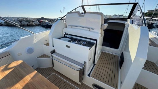 Quicksilver Sundeck 875 gebraucht zum verkauf