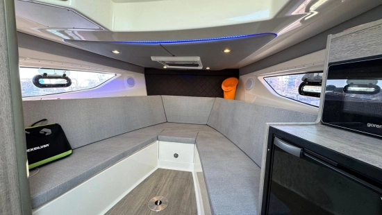 Quicksilver Sundeck 875 gebraucht zum verkauf