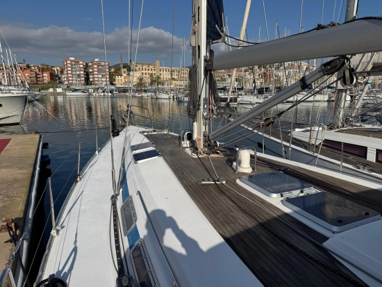 Bavaria Yachts 47 Cruiser preowned for sale