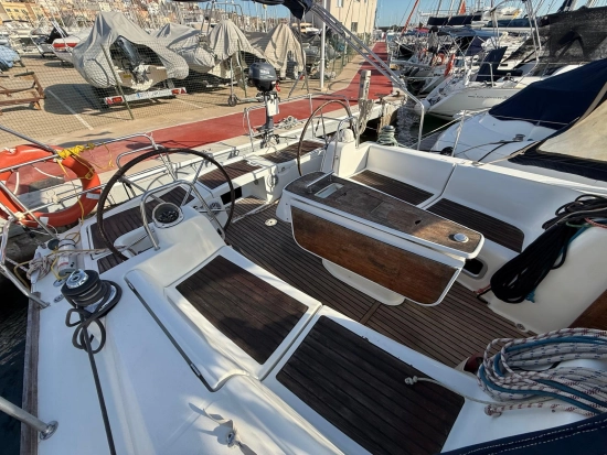 Beneteau Oceanis 43 preowned for sale