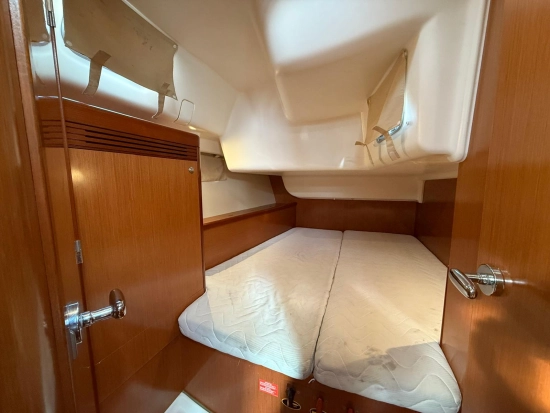 Beneteau Oceanis 43 preowned for sale