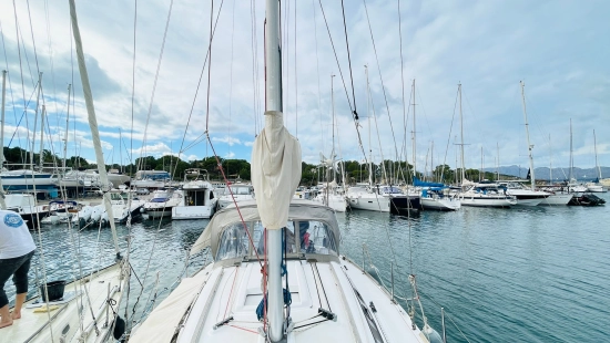 Beneteau Oceanis 34 gebraucht zum verkauf