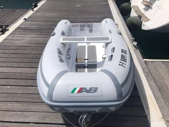 Jeanneau 57 preowned for sale