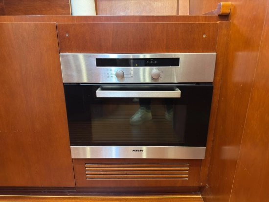 Navalia 60 preowned for sale
