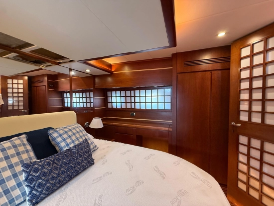 Navalia 60 preowned for sale