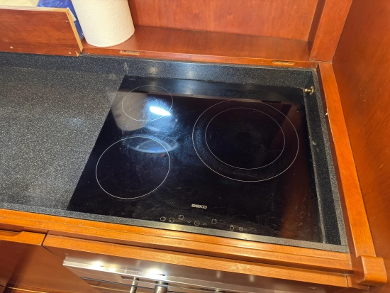 Navalia 60 preowned for sale