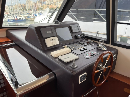 Navalia 60 preowned for sale