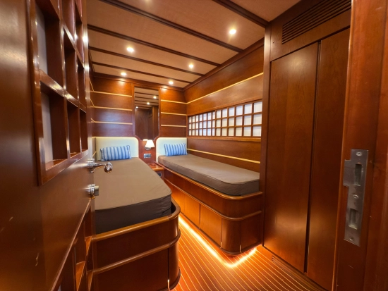 Navalia 60 preowned for sale