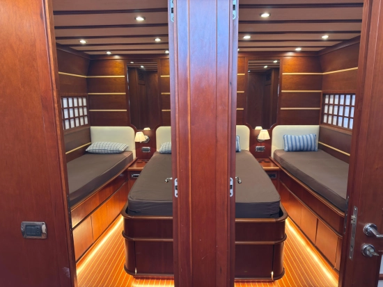 Navalia 60 preowned for sale