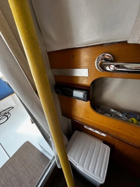 Beneteau Antares 800 preowned for sale