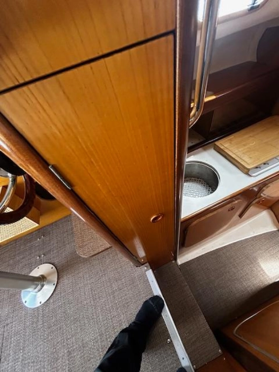 Beneteau Antares 800 preowned for sale