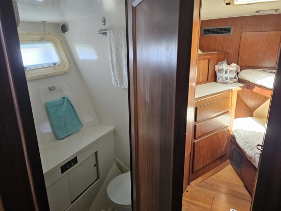 Hatteras Yachts 45 preowned for sale