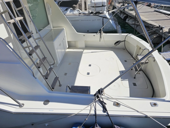 Hatteras Yachts 45 preowned for sale