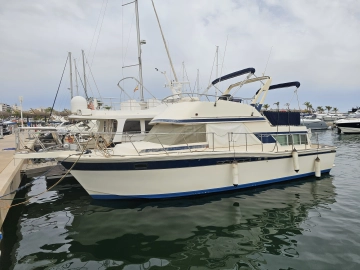 Chris Craft CORINTHIAN 380 preowned for sale