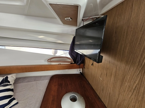 Beneteau Antares 880 HB preowned for sale