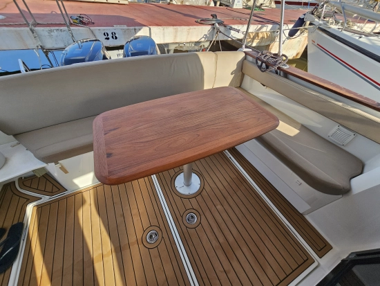 Beneteau Antares 880 HB preowned for sale