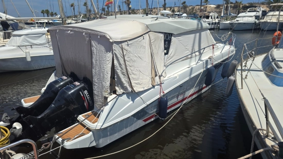 Beneteau Antares 880 HB preowned for sale