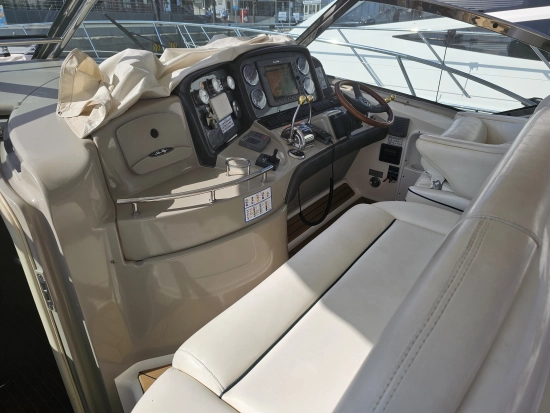 Sea Ray Sundancer 455 preowned for sale