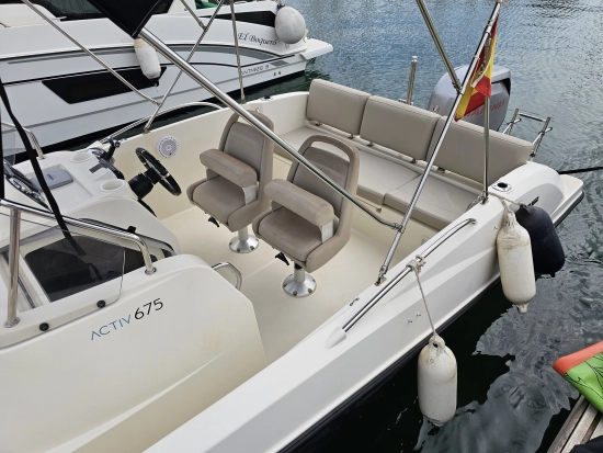 Quicksilver 675 ACTIV gebraucht zum verkauf