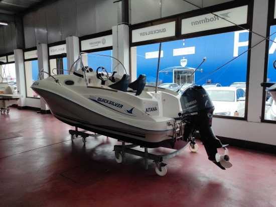 Quicksilver 555 WA gebrauchtes zum verkauf