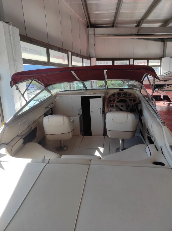 Sea Ray 240 OV gebrauchtes zum verkauf