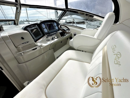 Sea Ray Sundancer 425 gebraucht zum verkauf