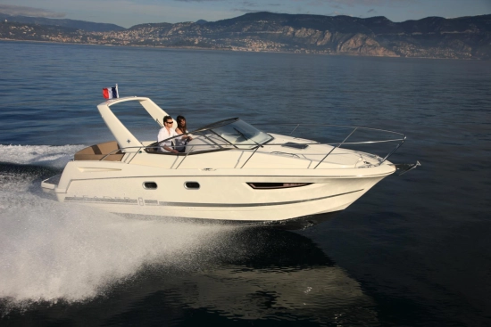 Jeanneau Leader 8 preowned for sale