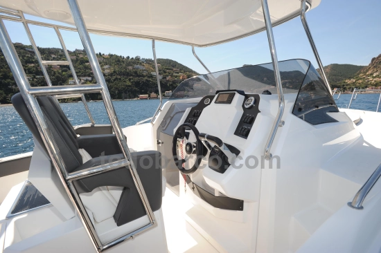 Galia 770 Sundeck brand new for sale