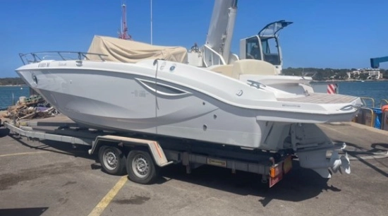 Sessa Marine Key Largo 27 IB preowned for sale