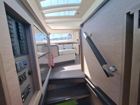 Fountaine Pajot Tanna 47 Maestro Version preowned for sale