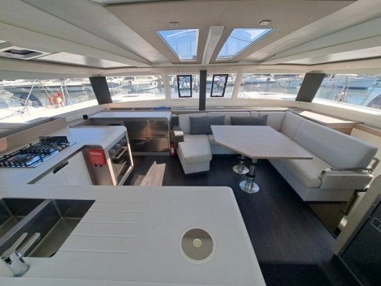 Fountaine Pajot Tanna 47 Maestro Version preowned for sale