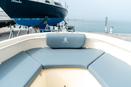 Invictus Yacht 200 HX brand new for sale