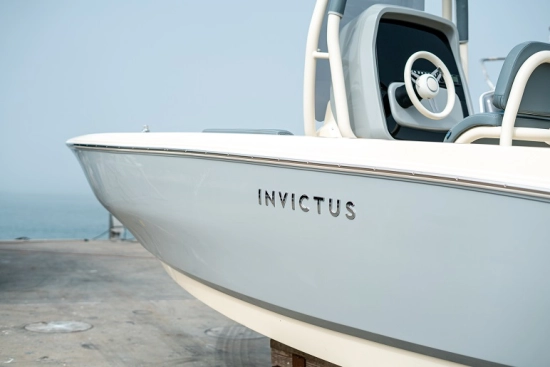 Invictus Yacht 200 HX brand new for sale