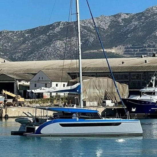 Luna Catamarans 49 gebraucht zum verkauf